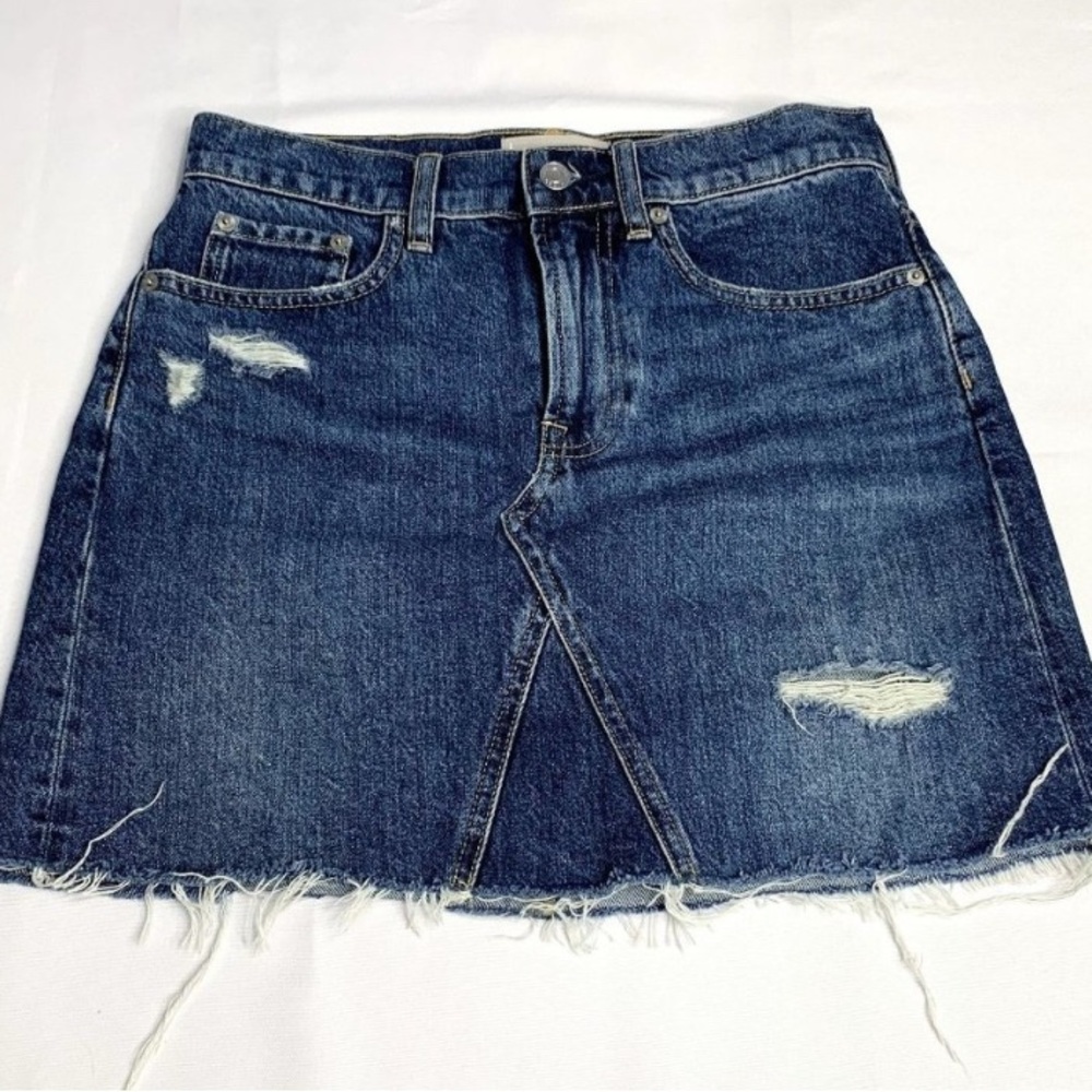 EVERLANE (nwot) reconstructed distressed denim Skirt, size 33 or 12/14